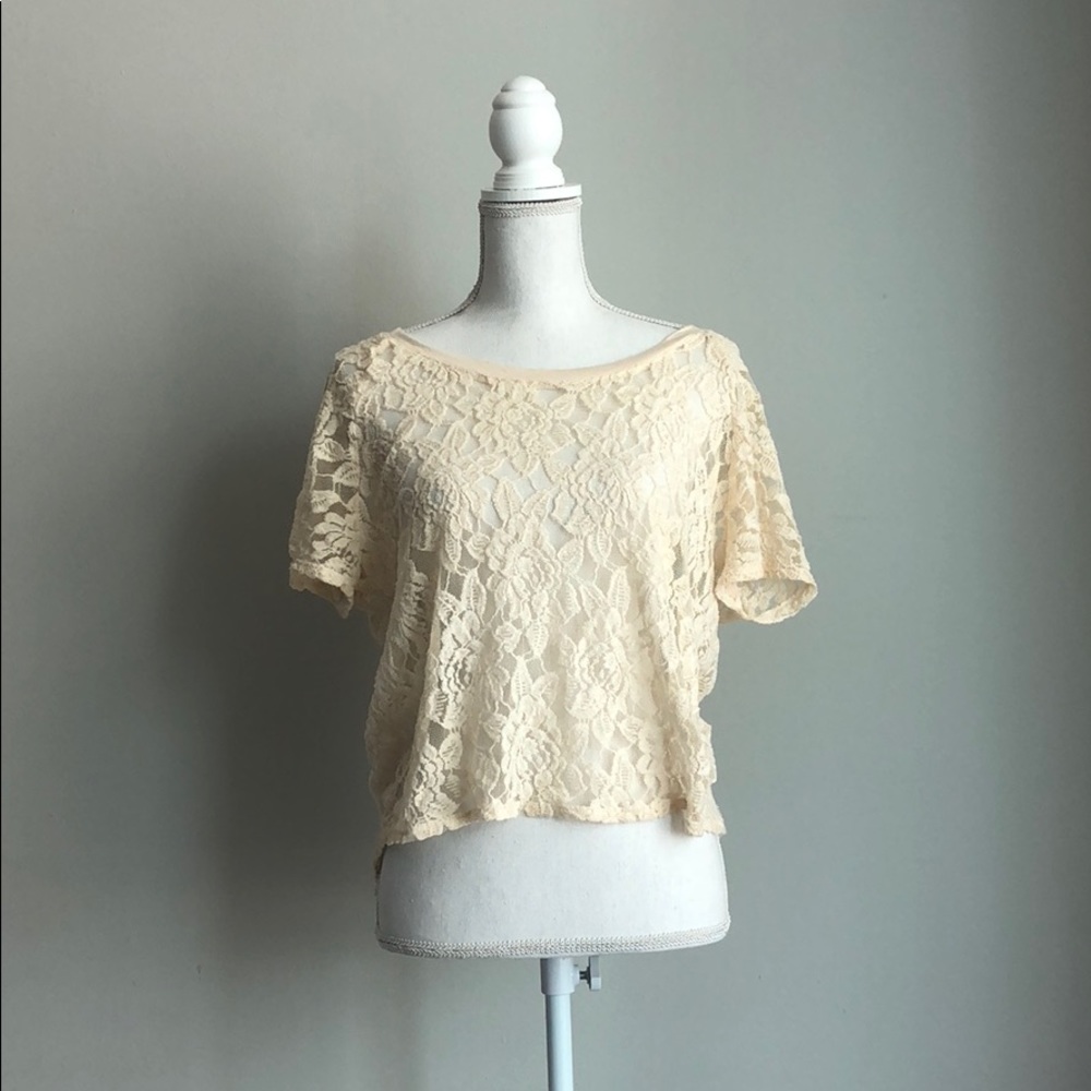 ✨lace top✨